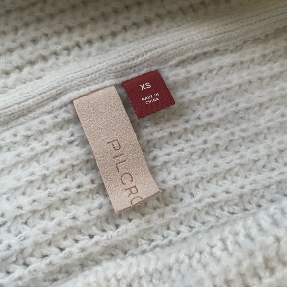 PILCRO Anthropologie | Cowl Neck Chunky Knit Oversized Cream Sweater, XS - Picture 5 of 15
